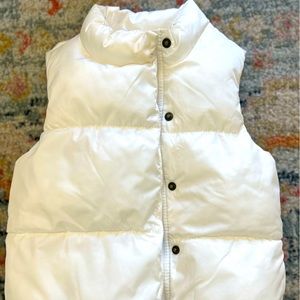 Old Navy Puffy Vest- Toddler 3T